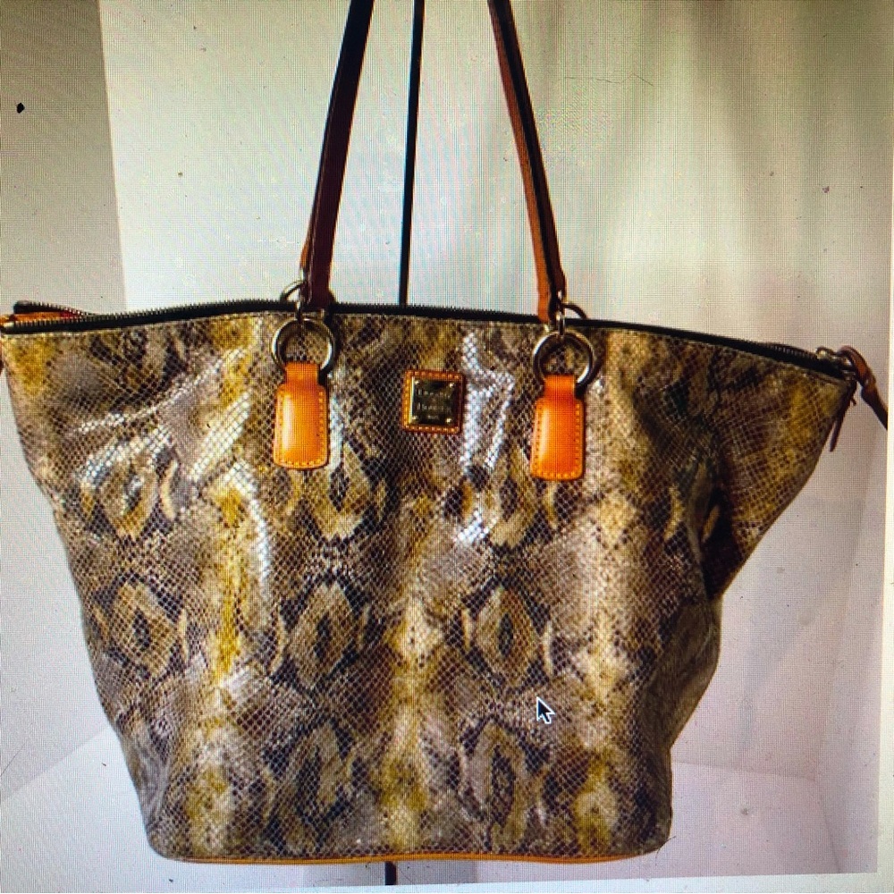 Dooney & Bourke Tote Fits Laptop…